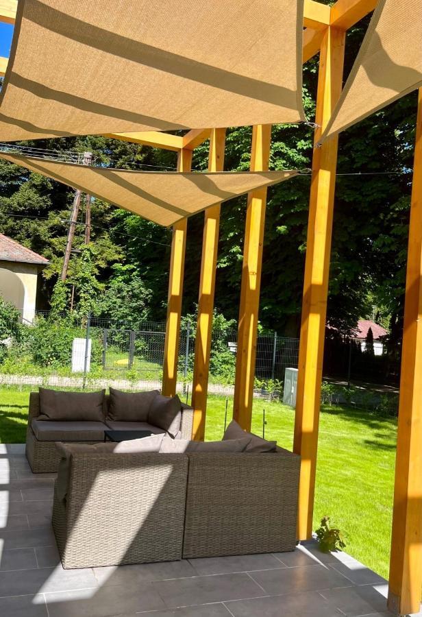 Aranygesztenye Apartmanhaz Balatonudvari Exterior photo